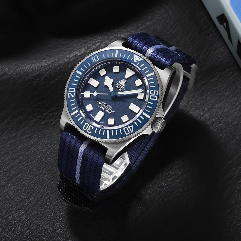 Reloj táctico de titanio de ra - Titanium Sport Watch reseña y precio