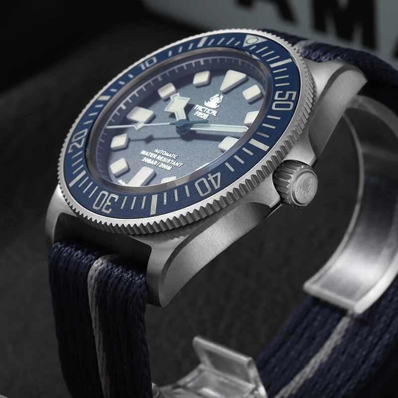 Reloj táctico de titanio de ra - Titanium Sport Watch reseña y precio