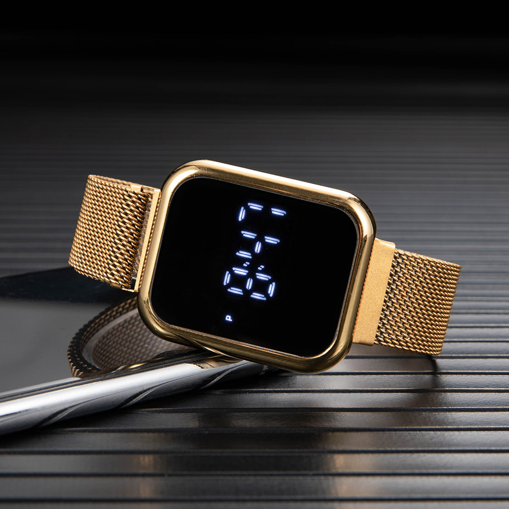 Relojes digitales rectangulare - Luxury Watch News reseña y precio